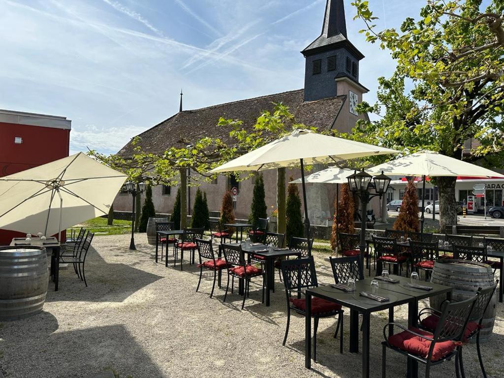 Hotel Au Boeuf Rouge Crassier Exterior foto